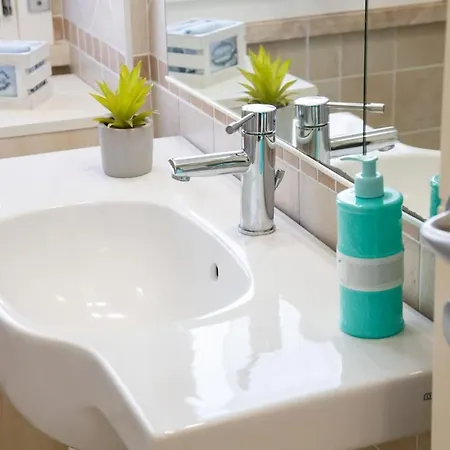 Casa In Centro Con Garage *